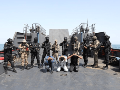 تمرین آزادسازی کشتی ربوده شده در رزمایش مرکب دریایی ایران و روسیه