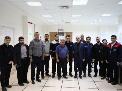 بازدید شبانه مدیرعامل شرکت نفت و گاز اروندان از تأسیسات غرب کارون؛ تأکید بر آمادگی کامل در شرایط حساس