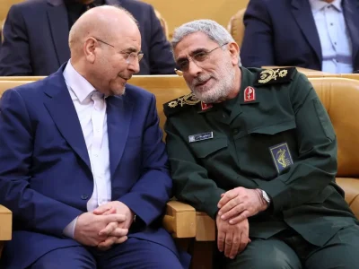 خداقوت سردار قاآنی به قالیباف و افراد همراه وی در هیئت مذاکره