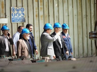 وزیر صمت : تأمین مواد اولیه شرکت فولاد اکسین خوزستان  باید در اولویت قرار گیرد