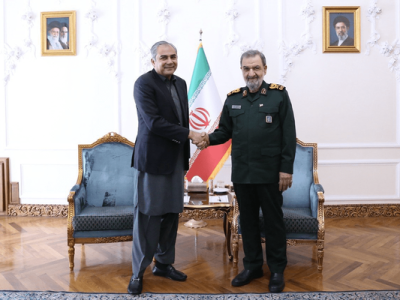 سرلشکر رضایی: ایران و پاکستان عقبه راهبردی یکدیگرند