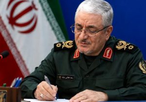 دشمن از برخی محصولات دفاعی ما کپی‌برداری می‌کند
